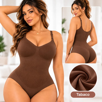 Body moldeador seamless color tabaco con tirantes ajustables, tejido elástico y diseño de control para abdomen y cintura